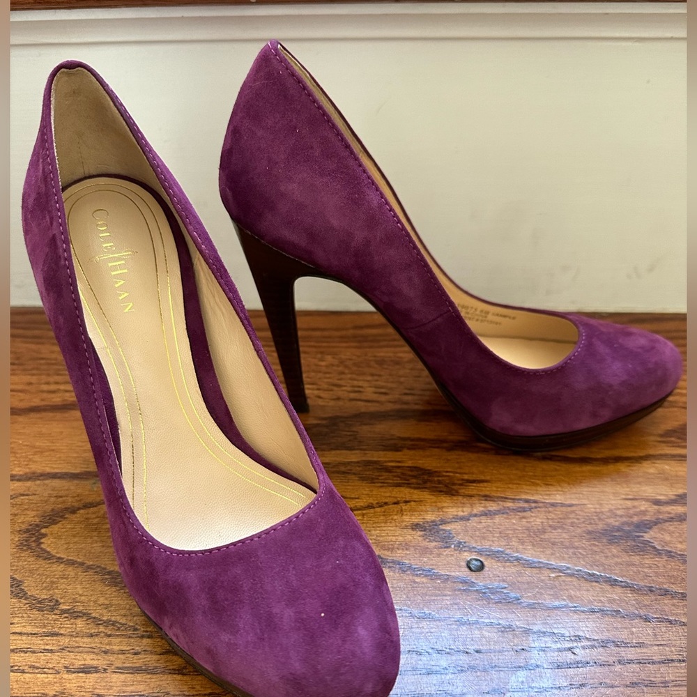 Cole Haan Purple Suede Heels size 6